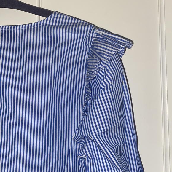 NWT Jcrew Factory banker blue stripe ruffle cotton-blend blouse ft.darts, size M - Picture 12 of 14
